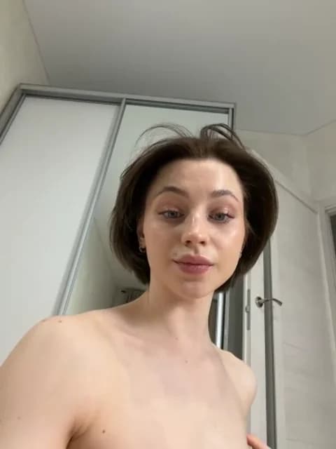 Saved: Camilla_Railian Broadcast (April 28, 2026 01:20, 39min)