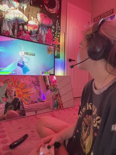 Saved: Cutiepiespanks Broadcast (March 29, 2026 23:53, 62min)