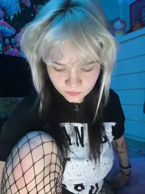 Saved: Cutiepiespanks Broadcast (April 23, 2026 03:44, 35min)