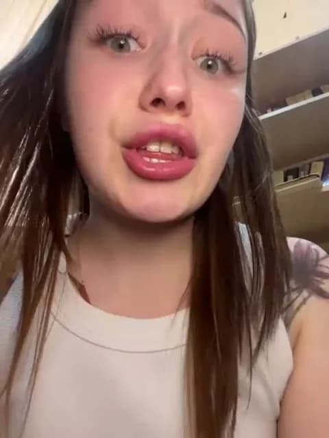 Saved: EliteBitch Broadcast (May 6, 2026 08:07, 31min)