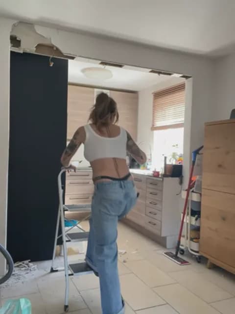 Saved: Etwas_neugierig Broadcast (April 8, 2026 10:39, 40min)