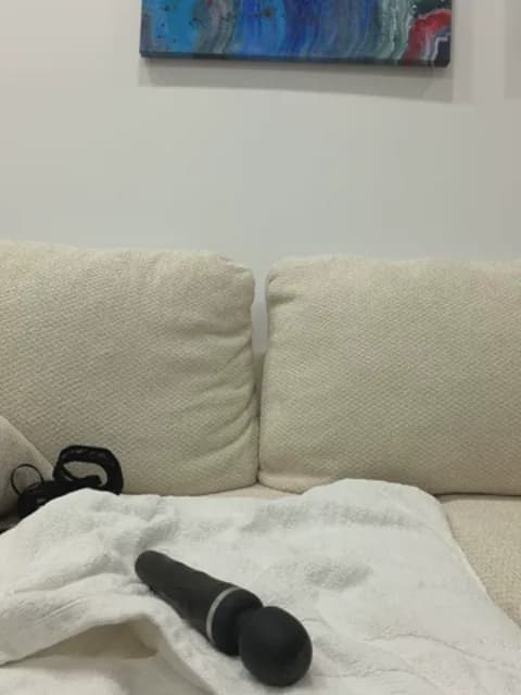 Saved: EvieEvans Broadcast (March 8, 2026 22:04, 64min)