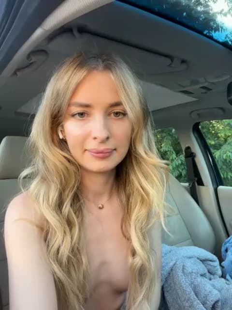 Saved: EvieEvans Broadcast (May 28, 2026 18:26, 58min)