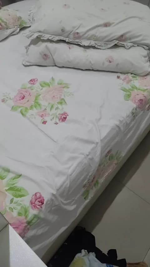 Saved: Gabyzinha_24 Broadcast (March 16, 2026 22:44, 41min)