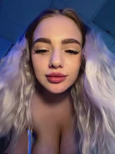 Saved: HugeBoobsAlice Broadcast (January 11, 2026 10:08, 31min)