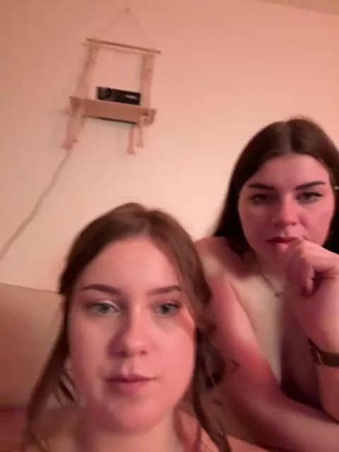 Saved: MaribelRiver Broadcast (January 12, 2026 21:46, 37min)