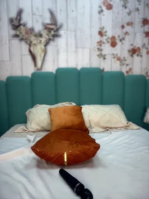 Saved: TeaseDollXXX Broadcast (April 2, 2026 01:58, 32min)