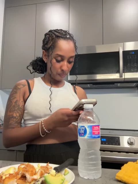 Saved: Your_Paris Broadcast (June 4, 2026 18:54, 37min)