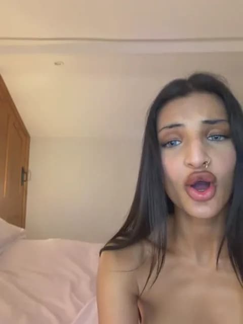 Saved: alanaexplicit69 Broadcast (February 21, 2026 15:45, 38min)