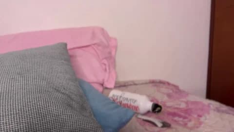 Saved: ariadnaz Broadcast (February 6, 2026 01:43, 44min)