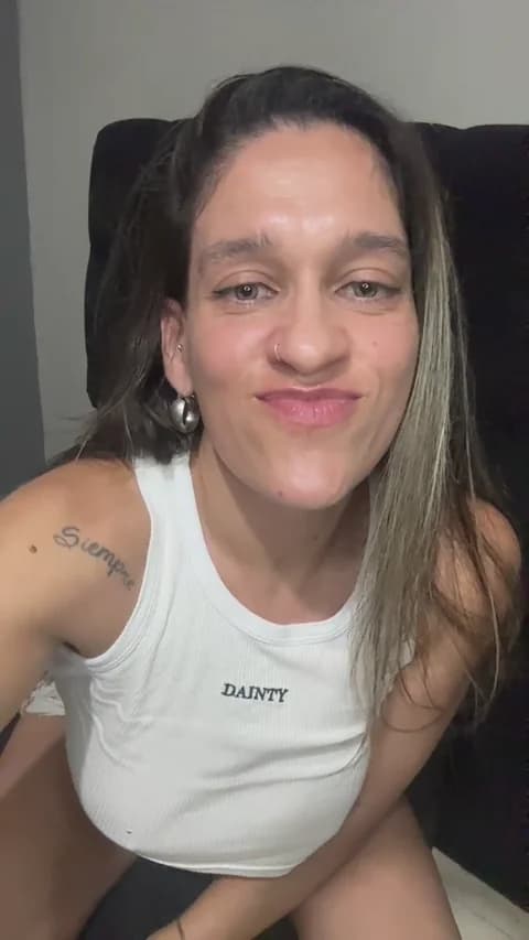 Saved: barbiuhot Broadcast (May 7, 2026 02:58, 35min)