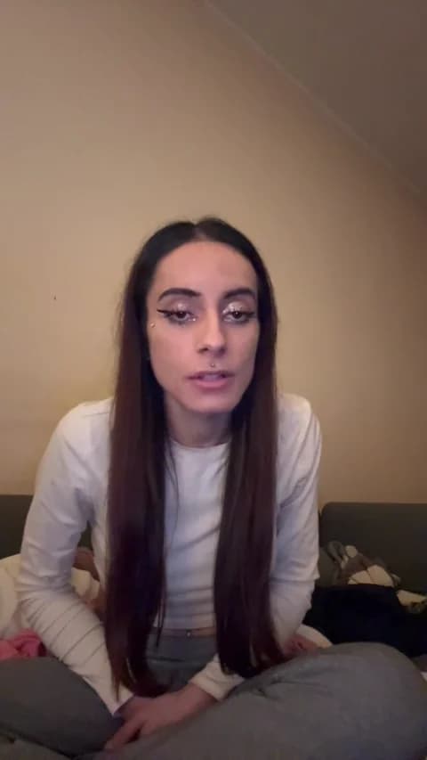 Saved: chiara_mario Broadcast (March 8, 2026 21:38, 37min)