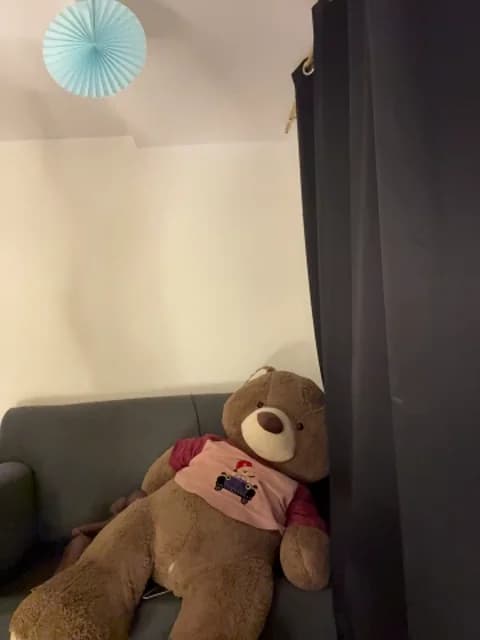 Saved: indialatin Broadcast (January 15, 2026 01:23, 32min)