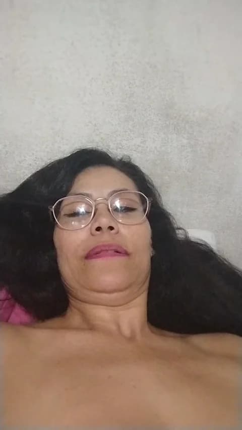 Saved: isabella238 Broadcast (February 21, 2026 06:34, 82min)