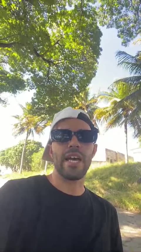 Saved: policia_sexyxxx Broadcast (January 17, 2026 18:44, 33min)