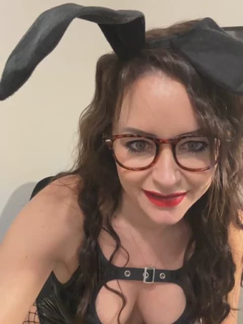 Saved: skarletthorne Broadcast (April 5, 2026 24:59, 35min)