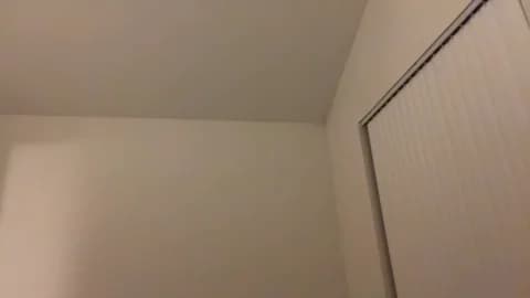 Saved: tinytittytia Broadcast (January 8, 2026 08:04, 66min)