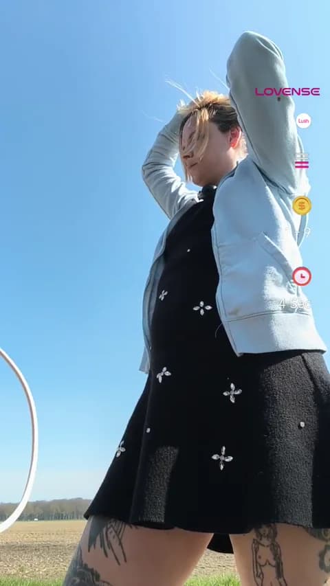 Saved: xHotmilf87x Broadcast (March 23, 2026 12:46, 60min)