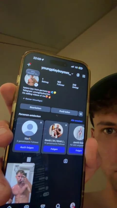 Saved: youngplayboymm Broadcast (April 18, 2026 21:11, 63min)